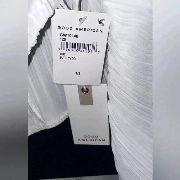 NWT Good American “plisse” sculpted long sleeve trendy stylish cream sweater 1/2 - Picture 4 of 5
